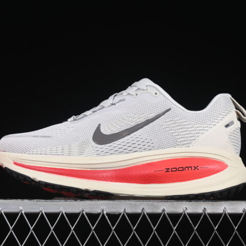 Nike Vomero 18