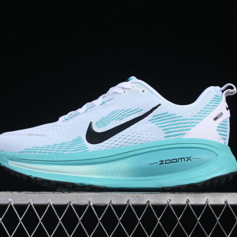 Nike Vomero 18