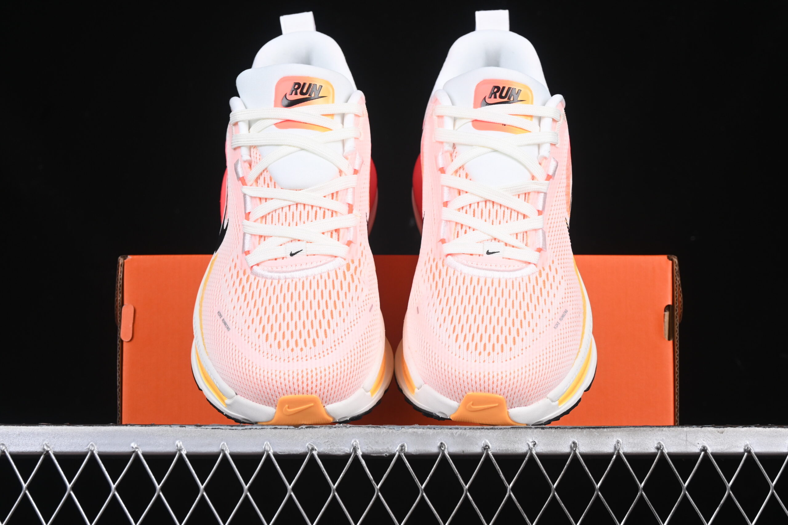 Nike Vomero 18 - Imagem 5