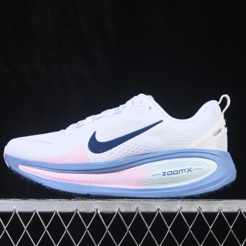 Nike Vomero 18