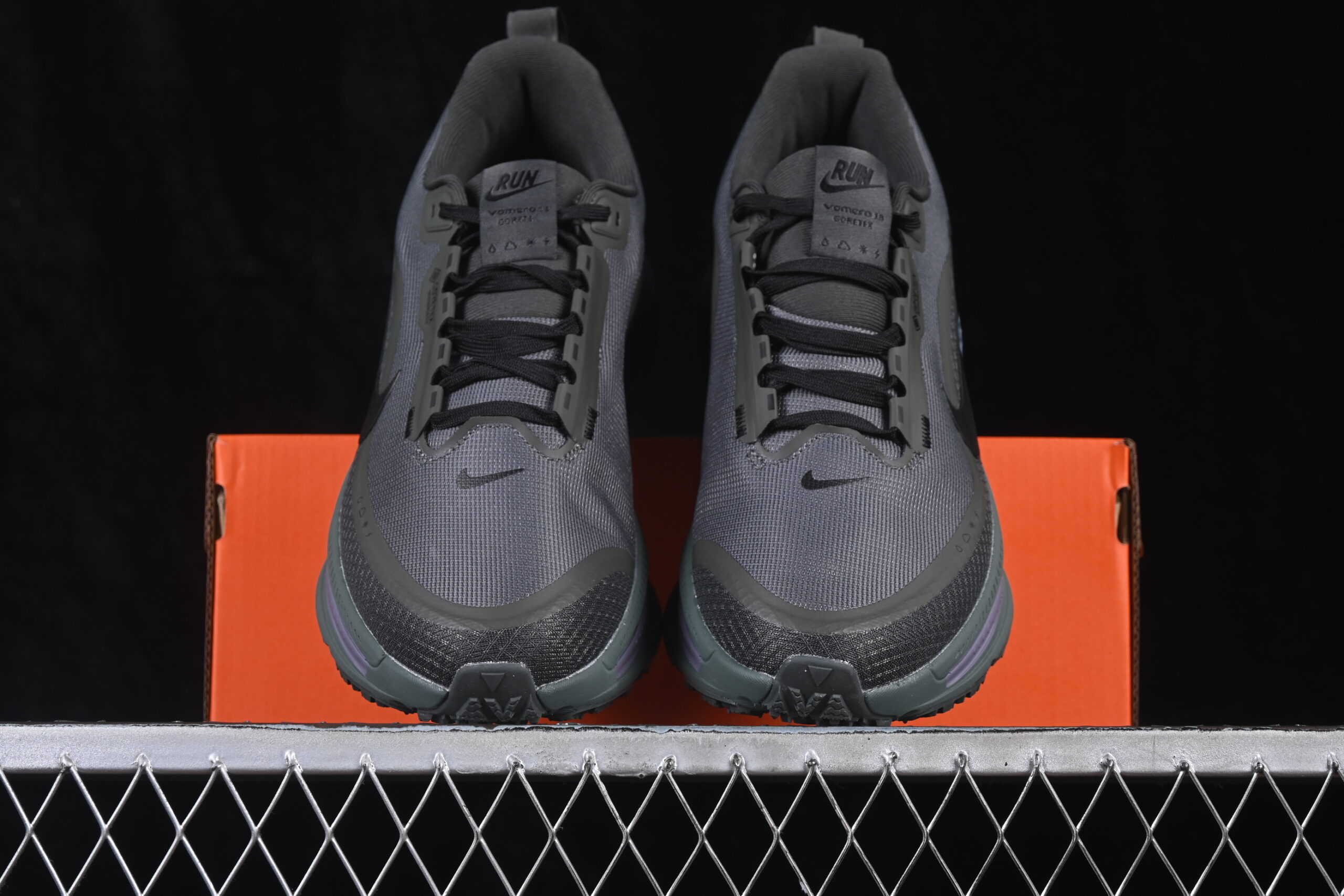 Nike Vomero 18 - Imagem 5