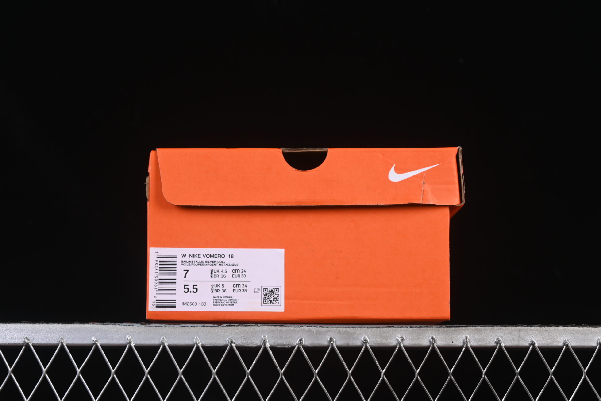 Nike Vomero 18 - Imagem 6