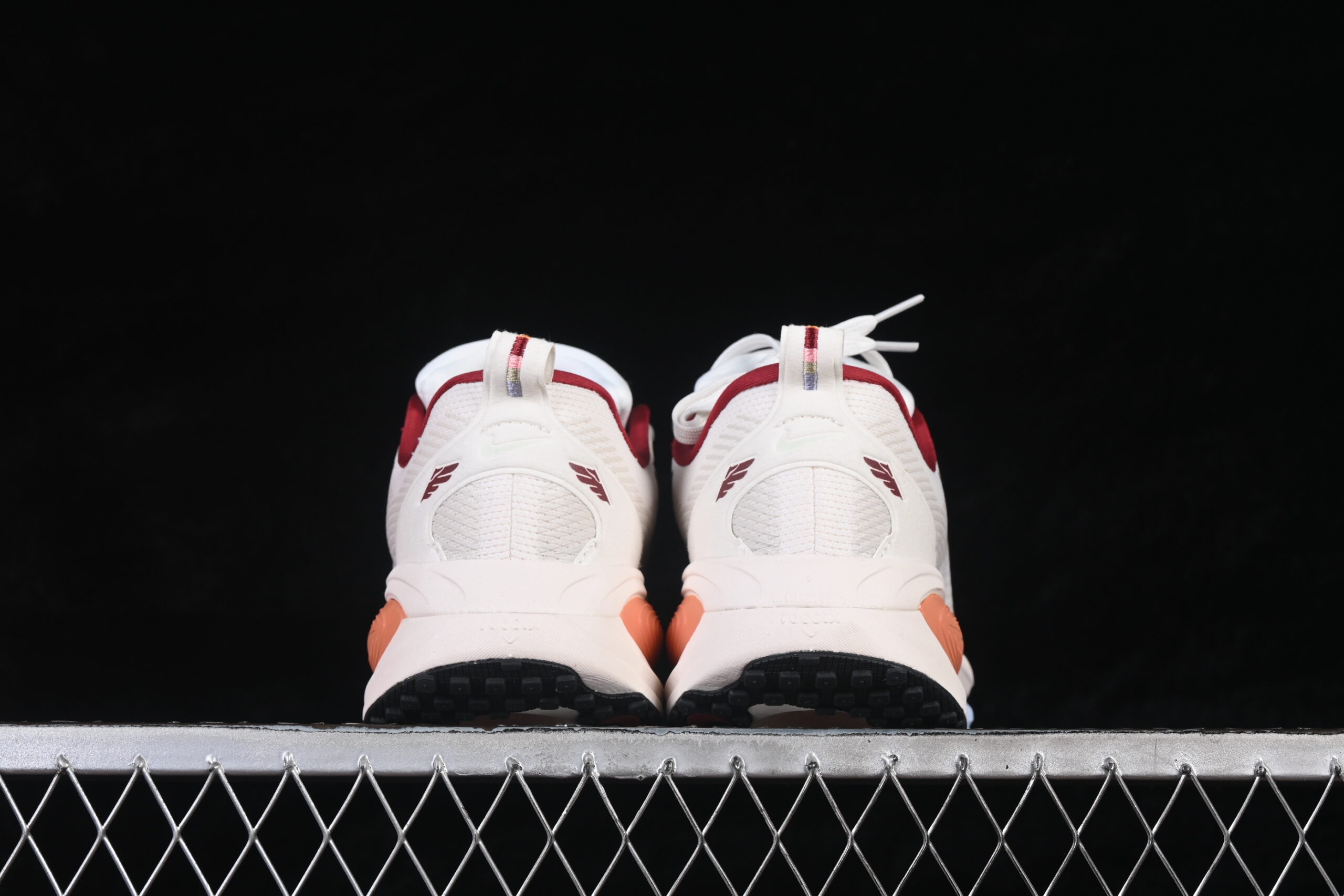 Nike Vomero 18 - Imagem 4