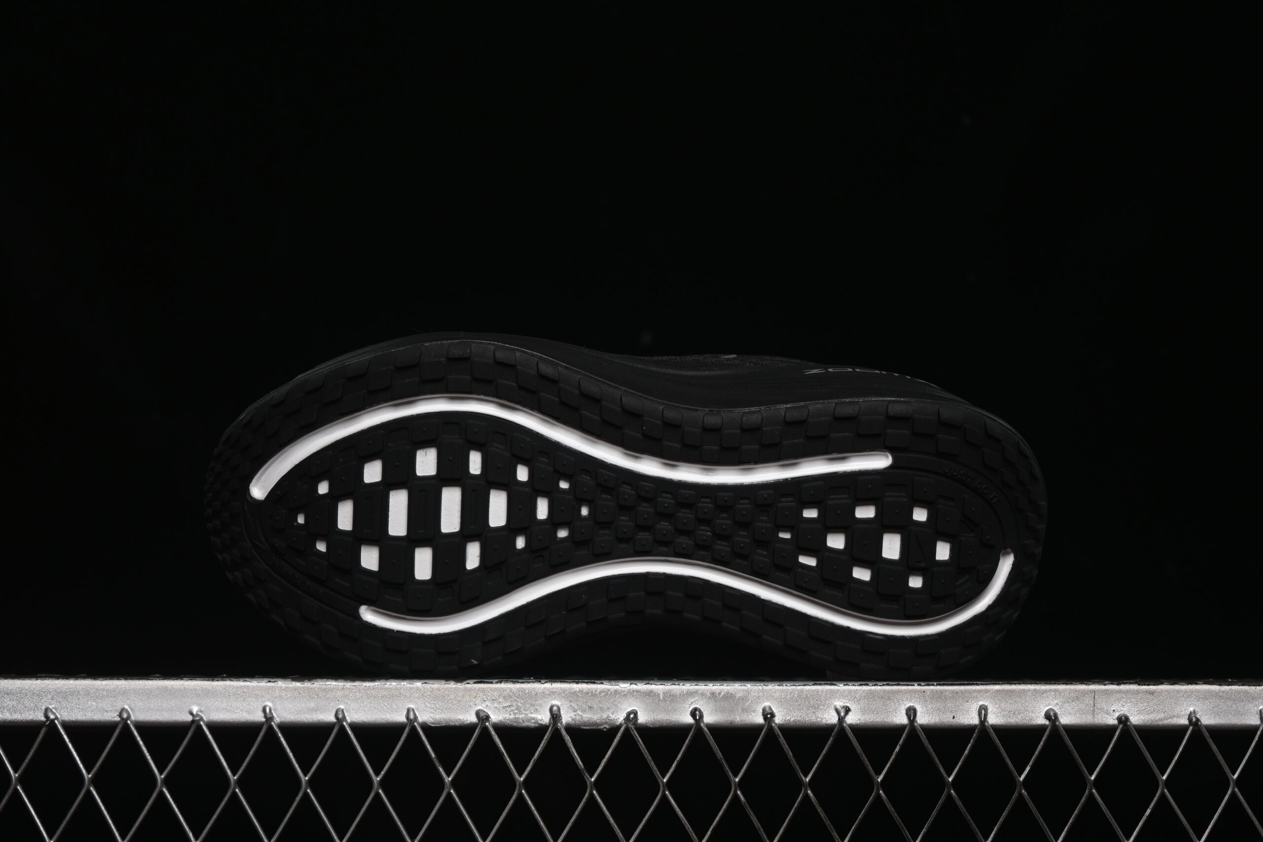 Nike Vomero Plus - Imagem 3