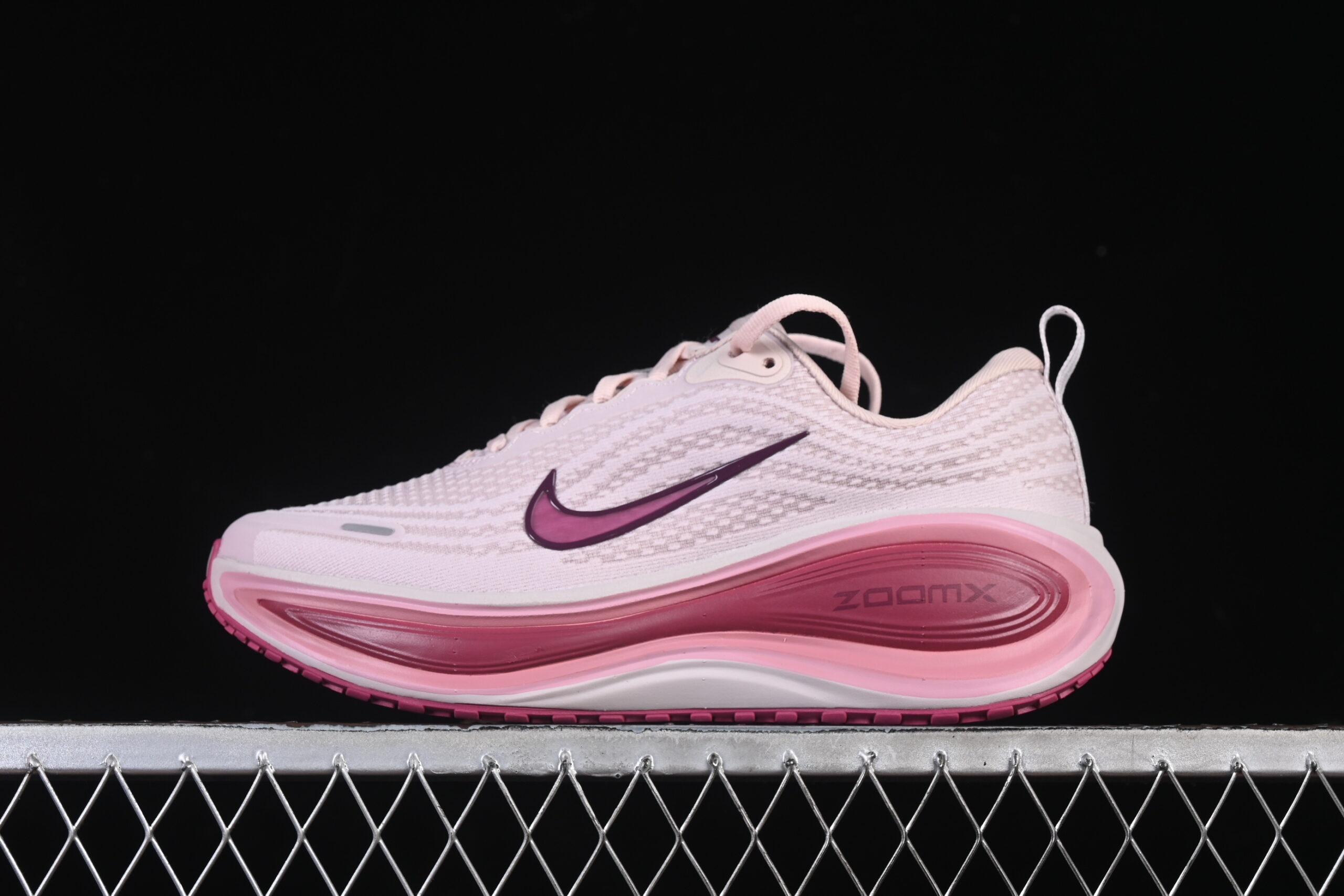 Nike Vomero Plus