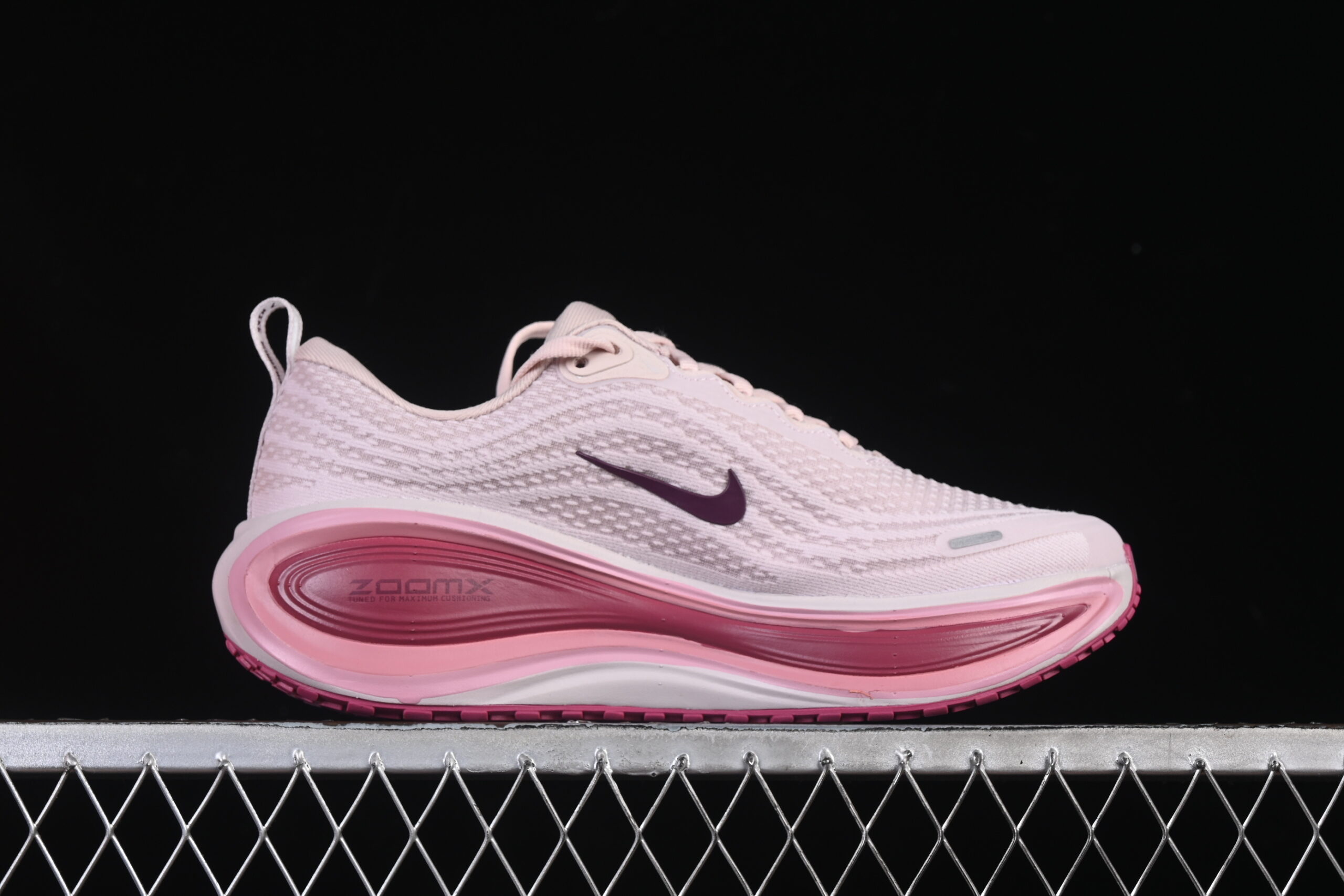 Nike Vomero Plus - Imagem 2