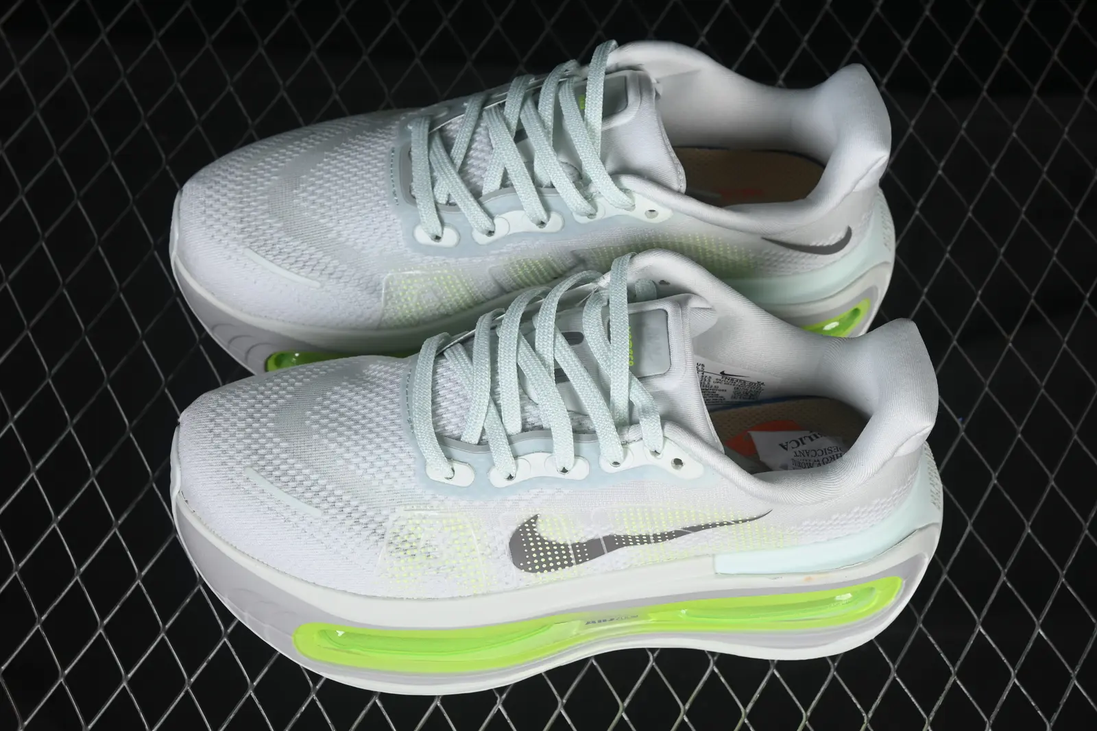 Nike Vomero Premium - Imagem 2