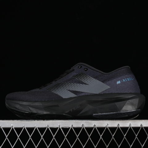 New Balance FuelCell Rebel V4
