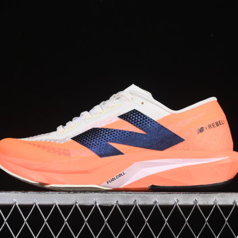 New Balance FuelCell Rebel V4