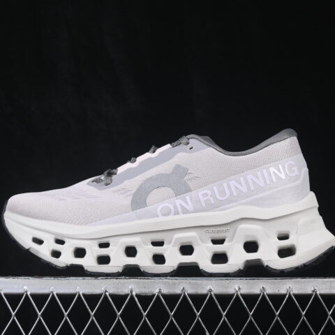 On Cloudmonster 3