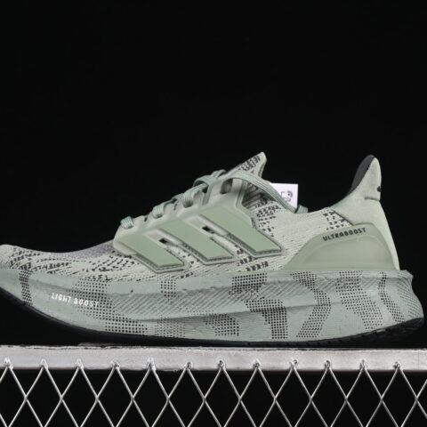 Adidas Ultraboost 5
