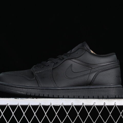 Nike Air Jordan 1 Low Triple Black