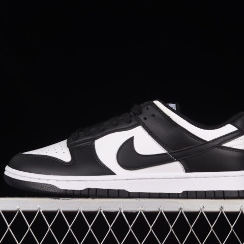 Nike Dunk Low Panda